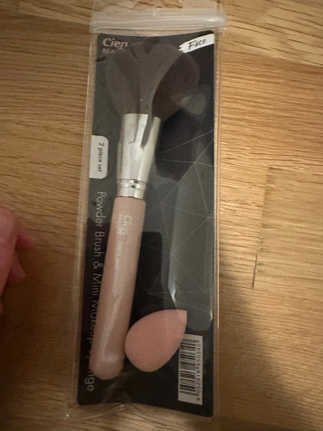 Cien puderborste & makeupsvamp set - 1