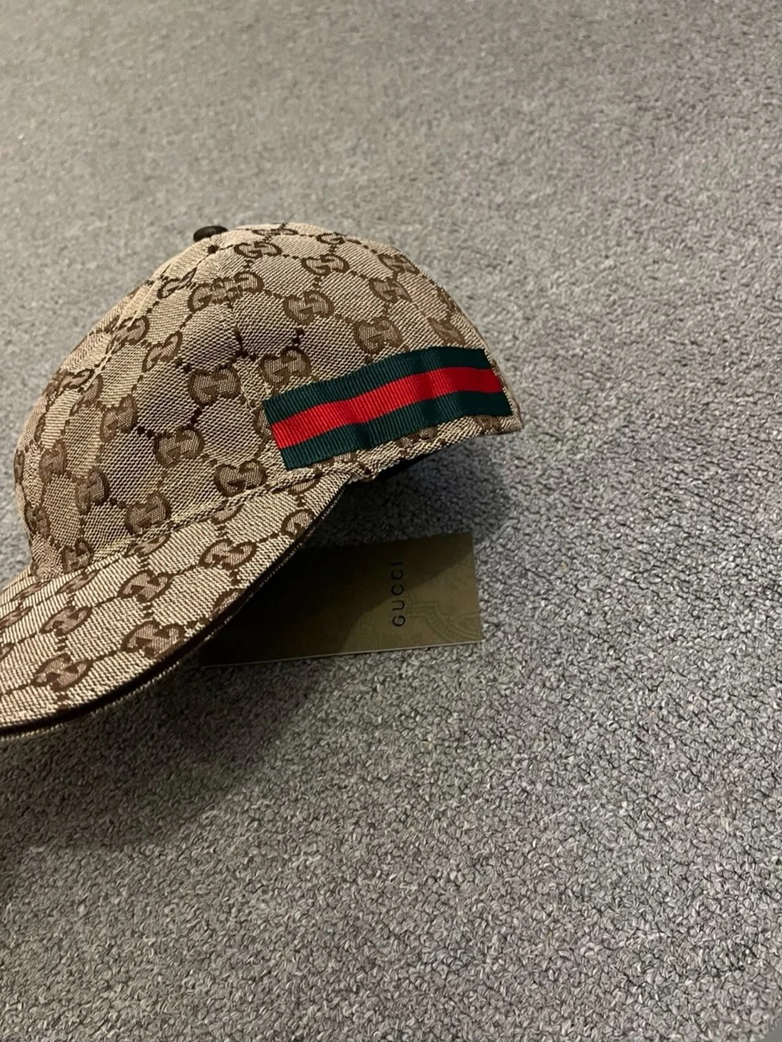 Gucci beige keps med GG-mönster - 1