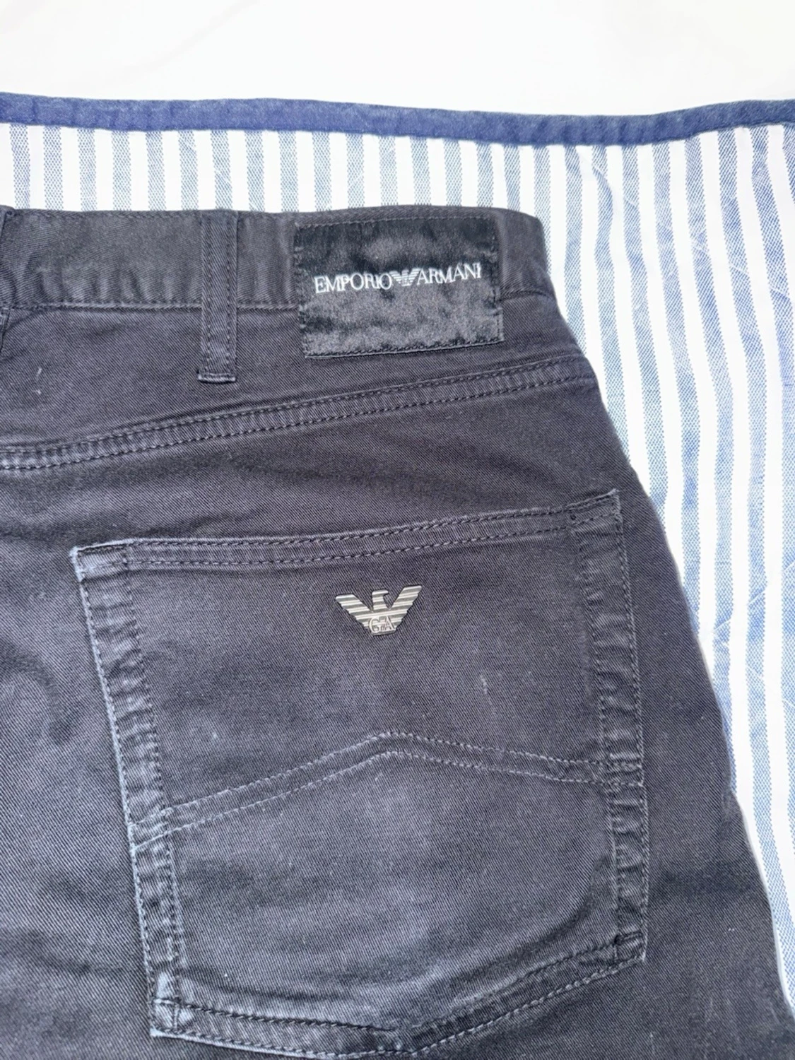 Svarta jeans från Emporio Armani