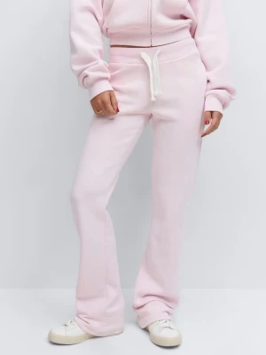 Mjukisbyxor Gina tricot - Ljusrosa low waist mjukisbyxor från Gina. Nytt skick, aldrig användt