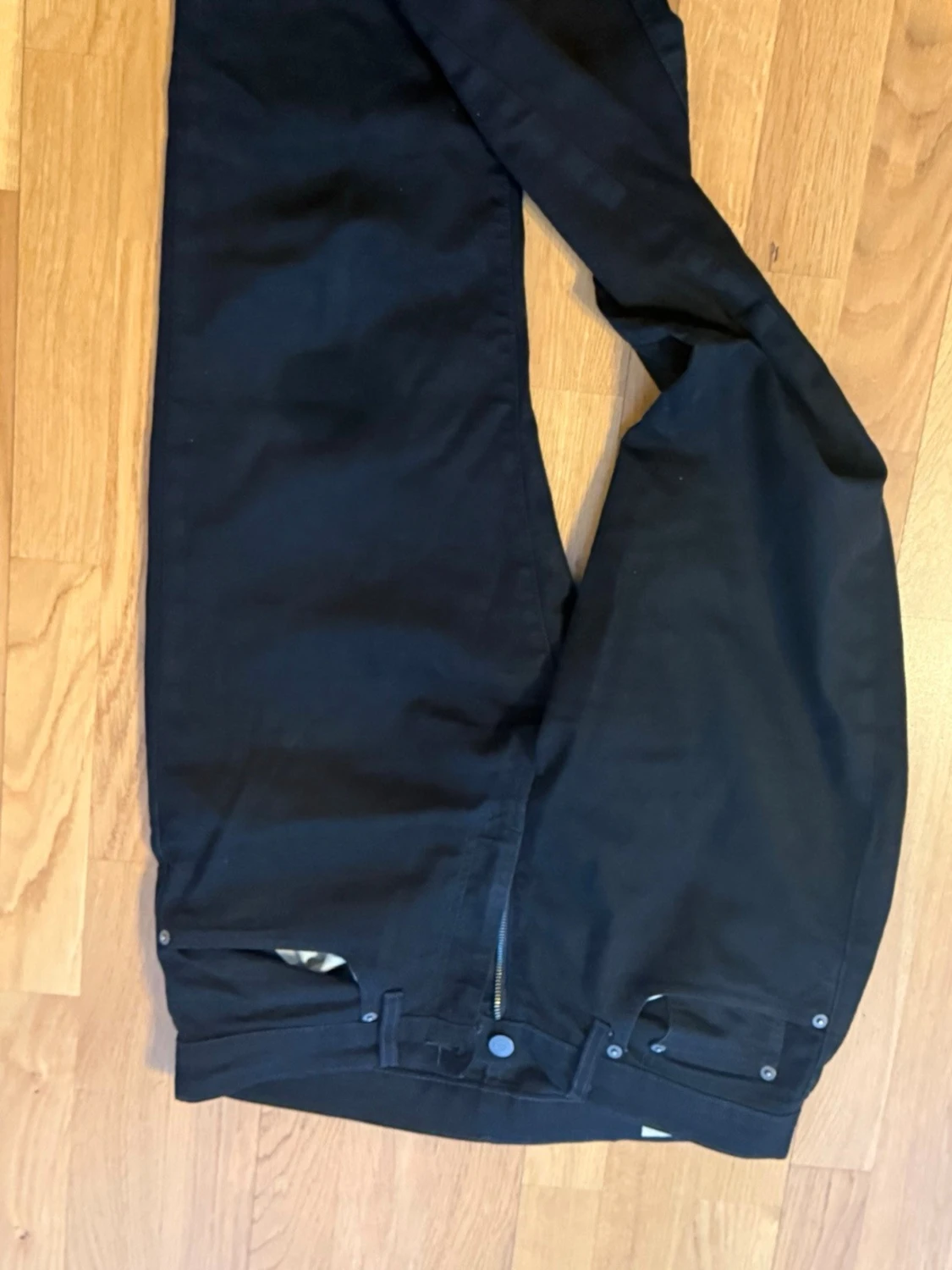  Levi's jeans man  - 2