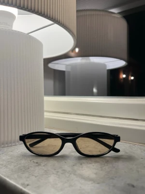 Solglasögon  - Säljer då jag inte tyckte att de passade mig😌💞