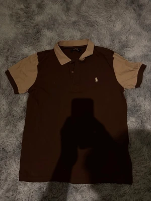 Ralph Lauren piké - Brun piké tröja från ralp lauren 