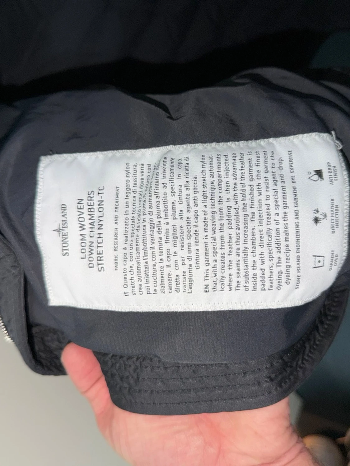 Svart pufferjacka från Stone Island - 6