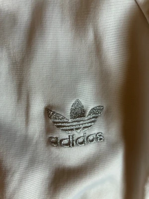Vintage adidas zip up - Vintage zip upp från adidas
