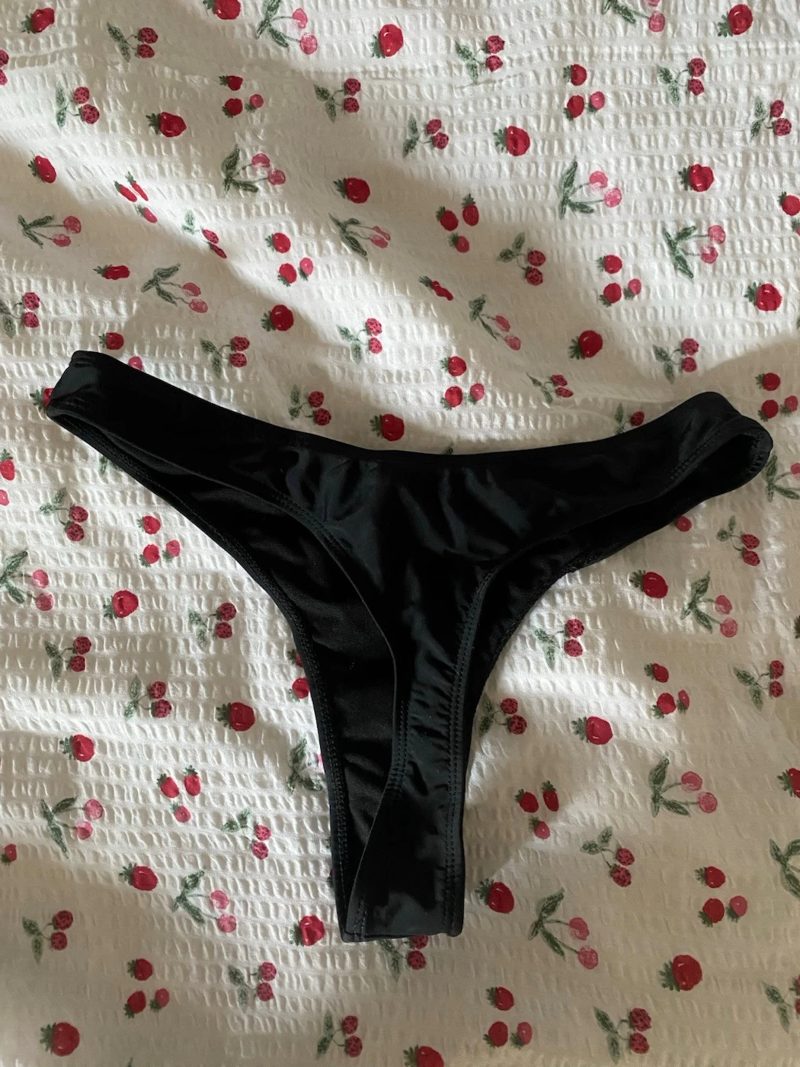 Svart bikini underdel - 1