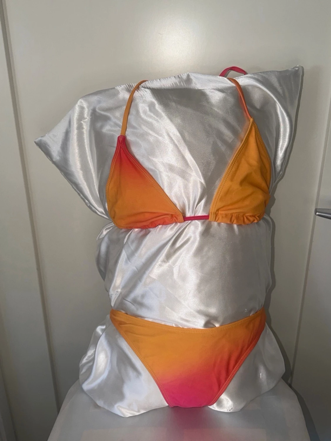 3-dels set Ombre bikini i orange och rosa