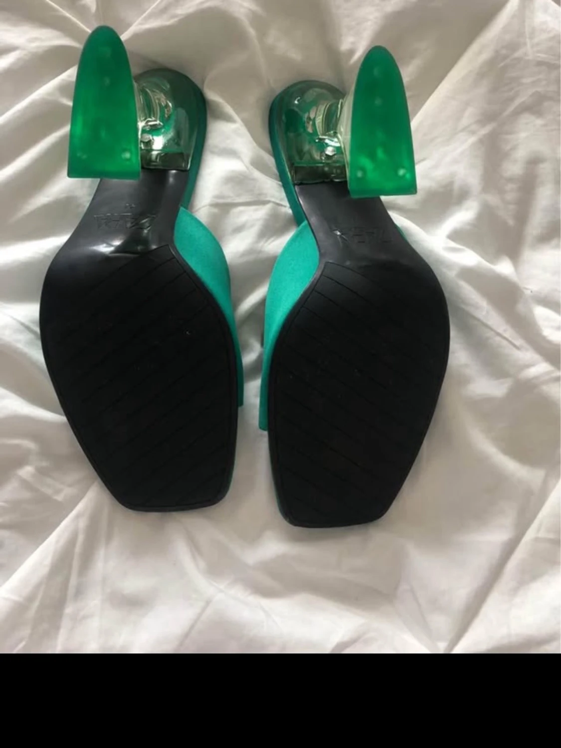 Gröna slip-in klackar från Zara - 1