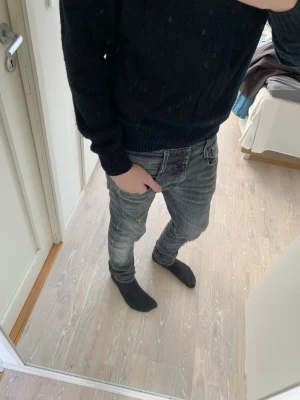 Replay jeans  - Säljer dessa feta replay jeansen i strl 29 32. Skriv om ni har någon fundering?