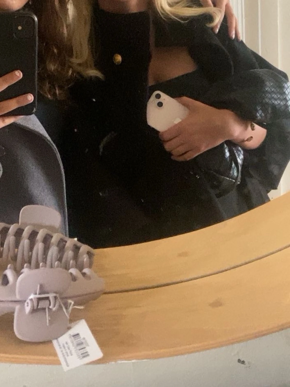 Svart cape-kappa från Missay - 1