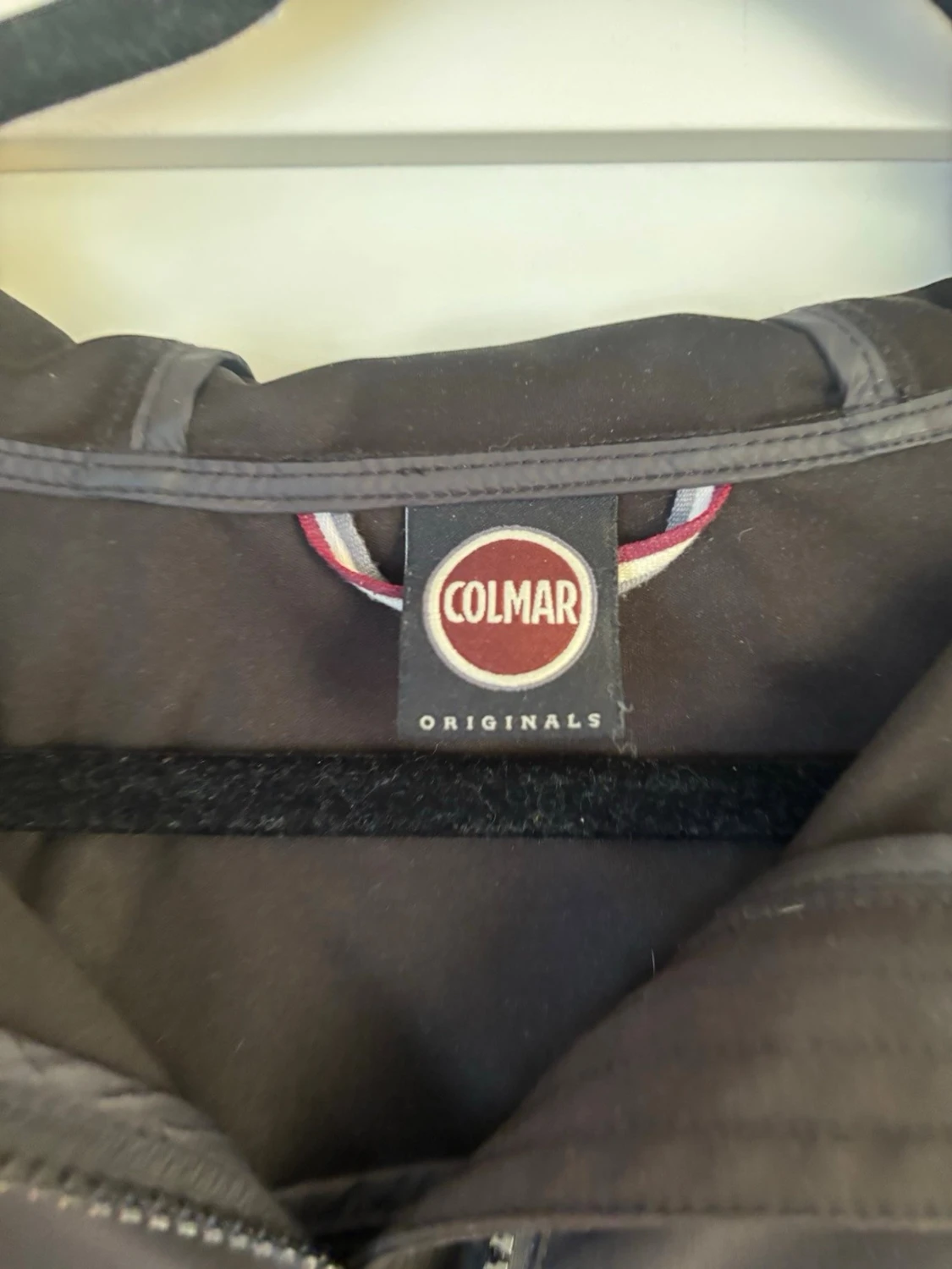 Svart vindjacka från Colmar - 1