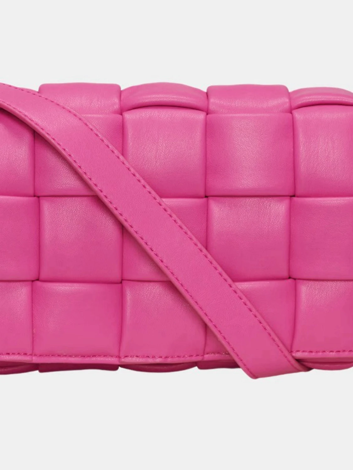 Noella Brick Bagđ