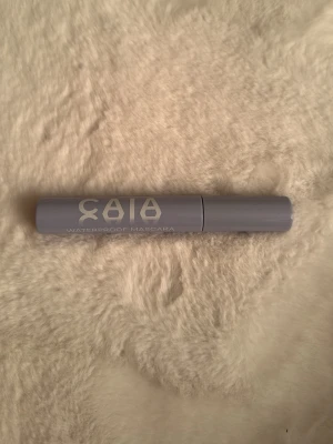 CAIA waterproof mascara  - Ny! Aldrig använd 