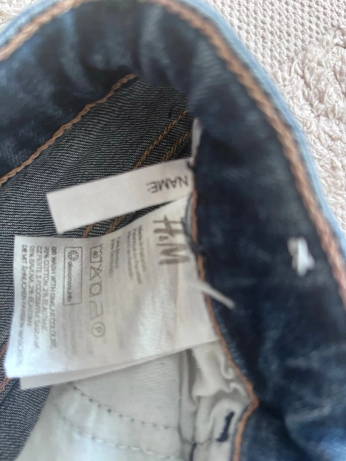 Blå jeansshorts med spetsdetalj - 4