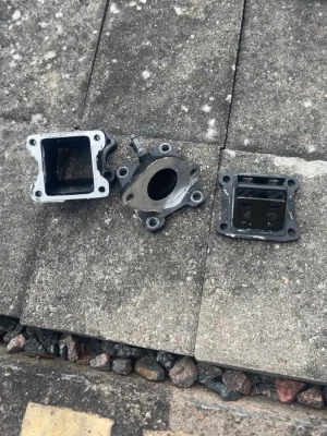 Stage 6 insug  - Säljer Stage 6 insug   Allt funkar som det ska det är som helt nytt.  Tvättar såklart rent allt smuts och packningssylikon innan jag säljer