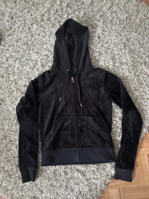 Juicy couture  - En super snygg juicy couture kofta