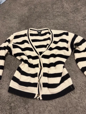 Söt kofta från lindex - Söt kofta från Lindex som passar till allt