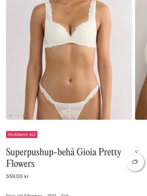 Intimissimi Bh  - Säljer denna super fina bh från Intimissimi, som både är bekväm och väldigt fin. Så gott som nyskick, enbart provad, men säljer då den är för liten för mig. 👙👛🩷
