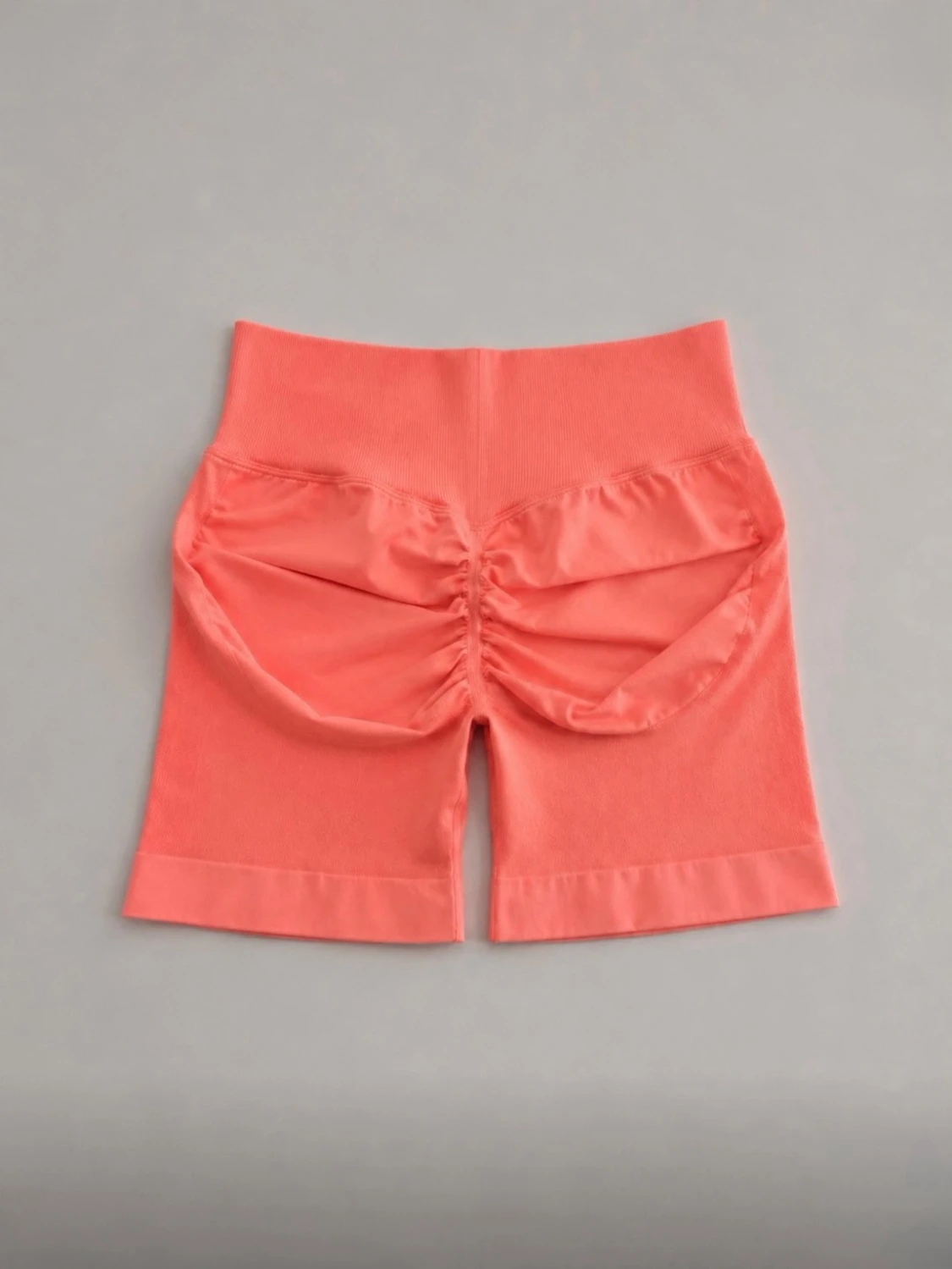 Coralfärgade tränings shorts - 1