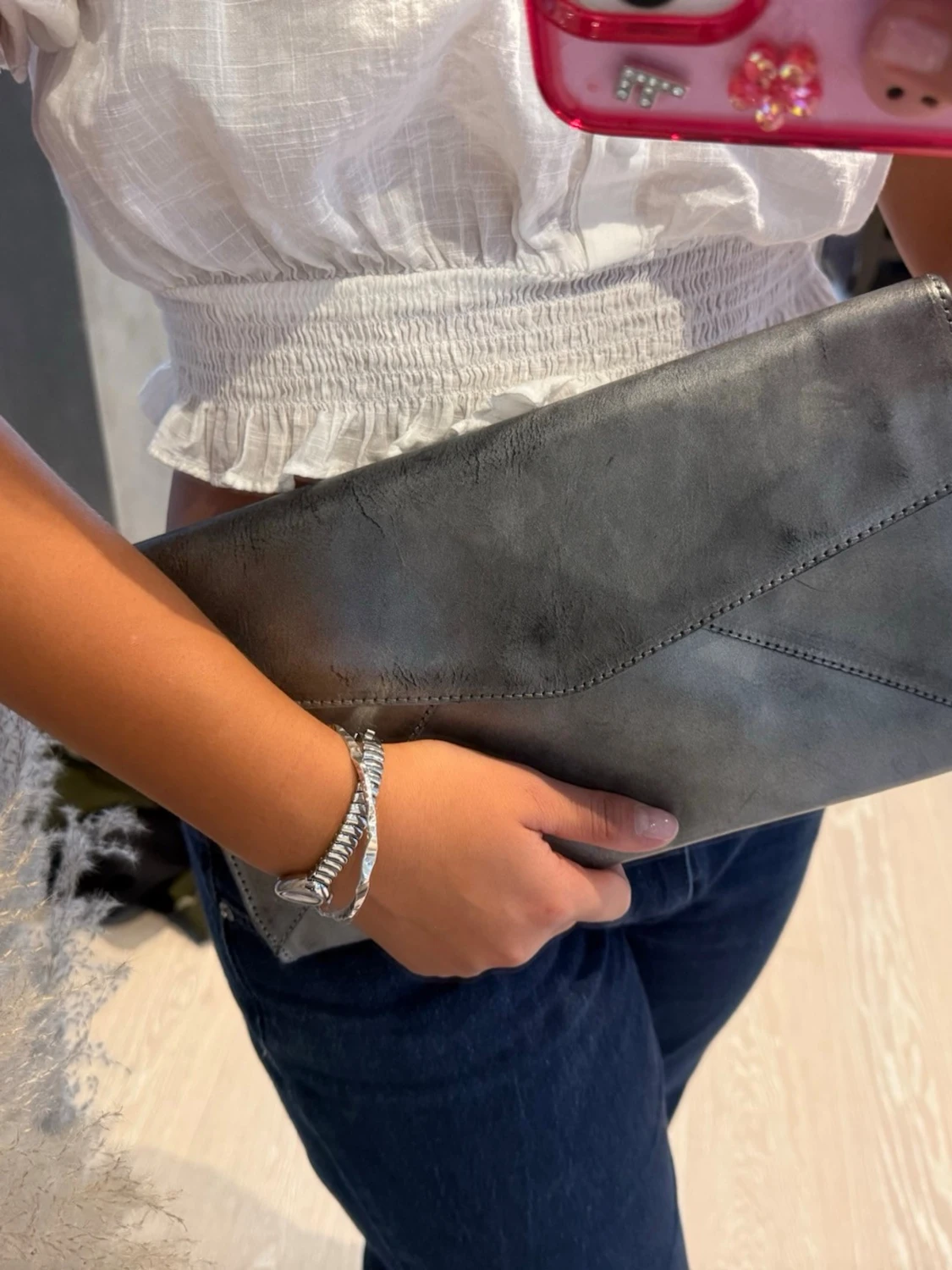 Silver klutch - 1