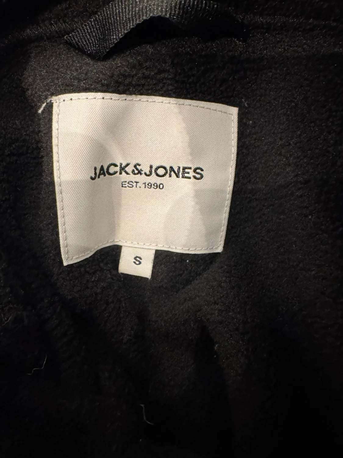 Svart fleeceväst med dragkedja - 2