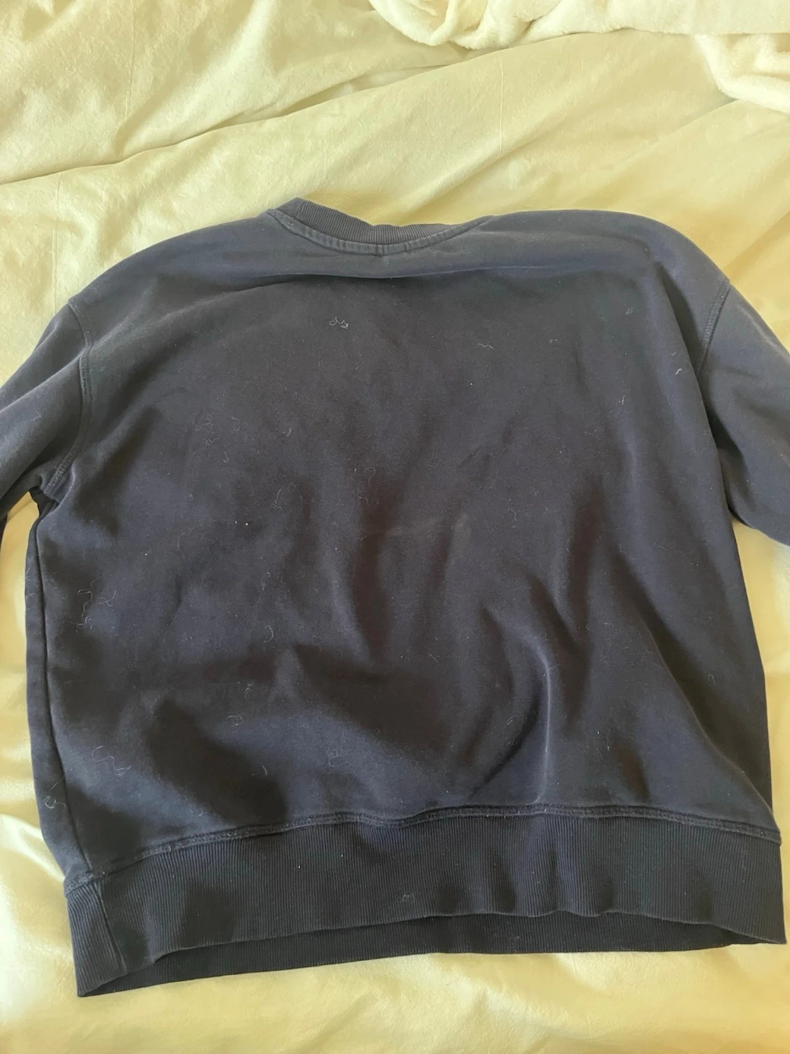 Marinblå sweatshirt med tryck - 1