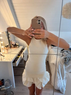 Volang Klänning Zara  - Kommer inte till användning, ny, mini klänning 