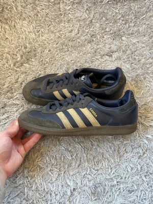 Adidas Samba - Sköna dojor
