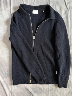 Lindbergh Cardigan  - Lindbergh Cardigan | Storlek M | 