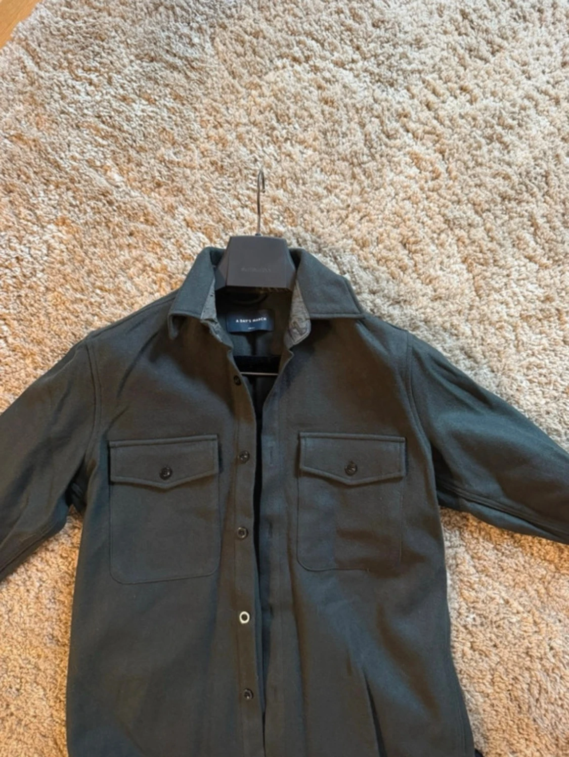 Mörkgrön overshirt från A Day's March - 2