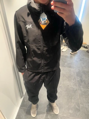 Arcteryx jacka  - Arcteryx jacka storlek small 
