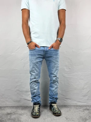 Replay jeans  - Ett par riktigt snygga jeans från Replay i storlek W29 L30 i modellen anbbas 