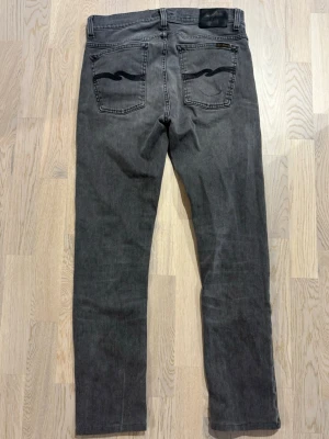 Nudie jeans - Nudie jeans | Modell: Tilted Tor | Storlek 31/32 | Bra skick