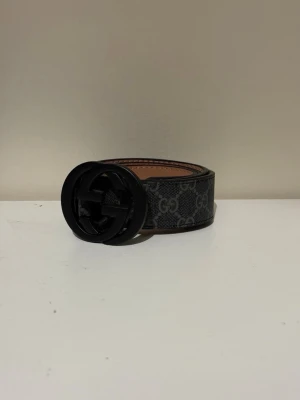 Gucci bälte - helt ny, trygg & säker frakt. spårbar. VÄLJ INSTABOX! 