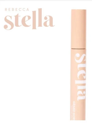 Rebecca Stella Grand Gorg Volumizing Mascara - Helt ny/oöppnad fullsize! Mascarans huvudfördelar: volym och definition, hög täckning samt smudge-proof. Dramatiska fransar som varar länge utan touch-ups. Vegansk, tillverkad i Italien. Bild 1,2 lånade.