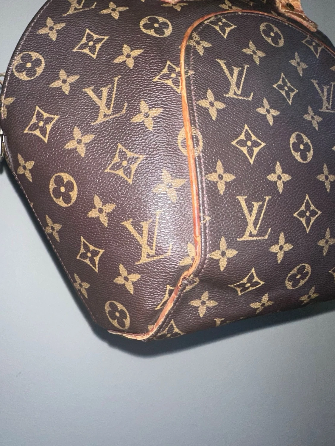 Vintage type bag  - 2