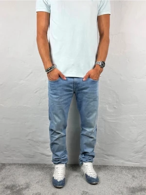 Replay jeans  - Ett par riktigt snygga jeans från Replay i storlek W29 L32 i modellen Anbbas Hyperflex 