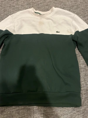 Lacoste tröja - Oanvänd tröja 