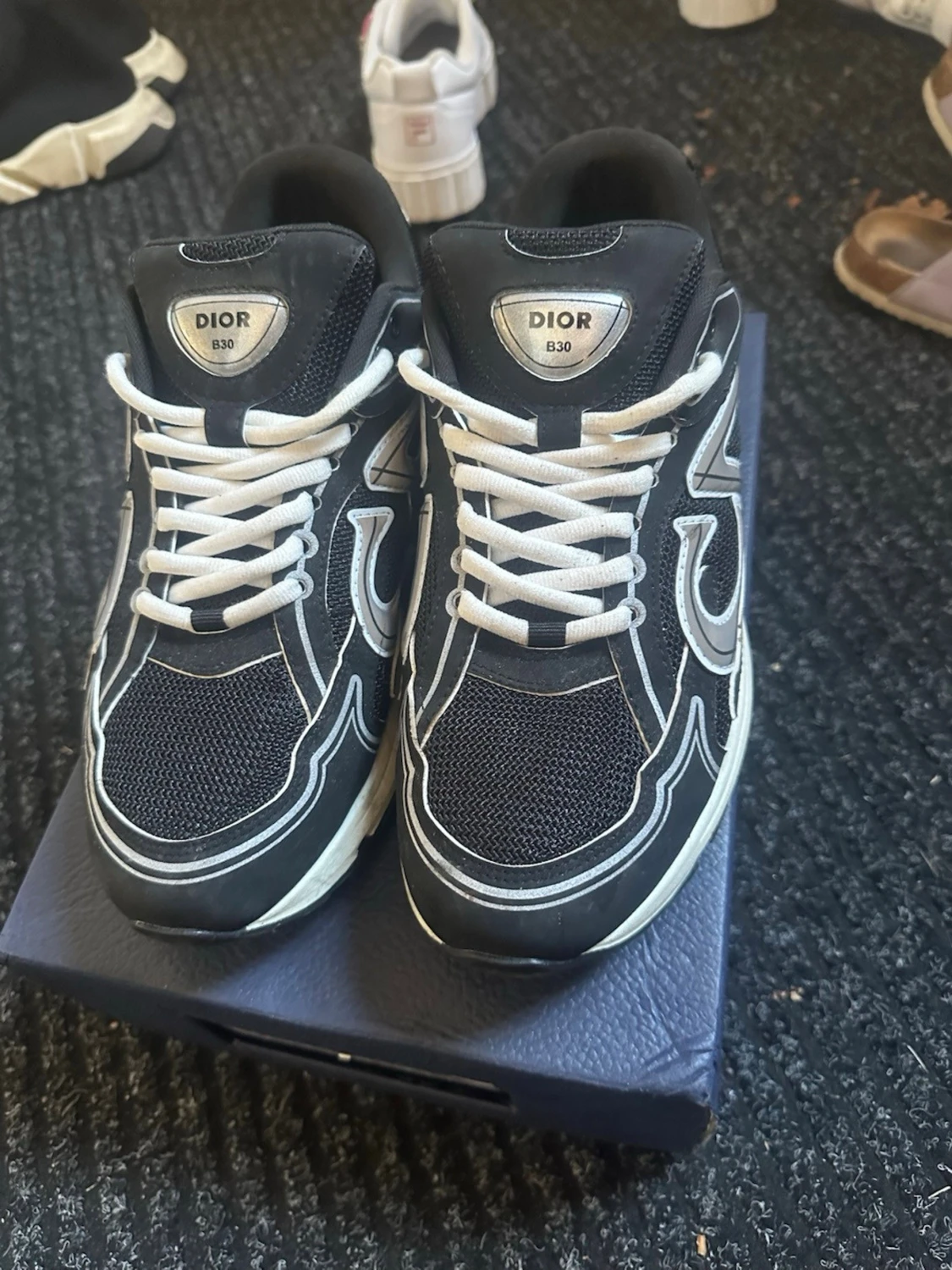 Svarta Dior B30 sneakers - 1