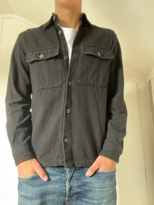 Jack & Jones Overshirt - Snygg Overshirt från Jack & Jones i storleken XS, perfekt till hösten! Tveka inte på att höra av dig vid minsta fundering!