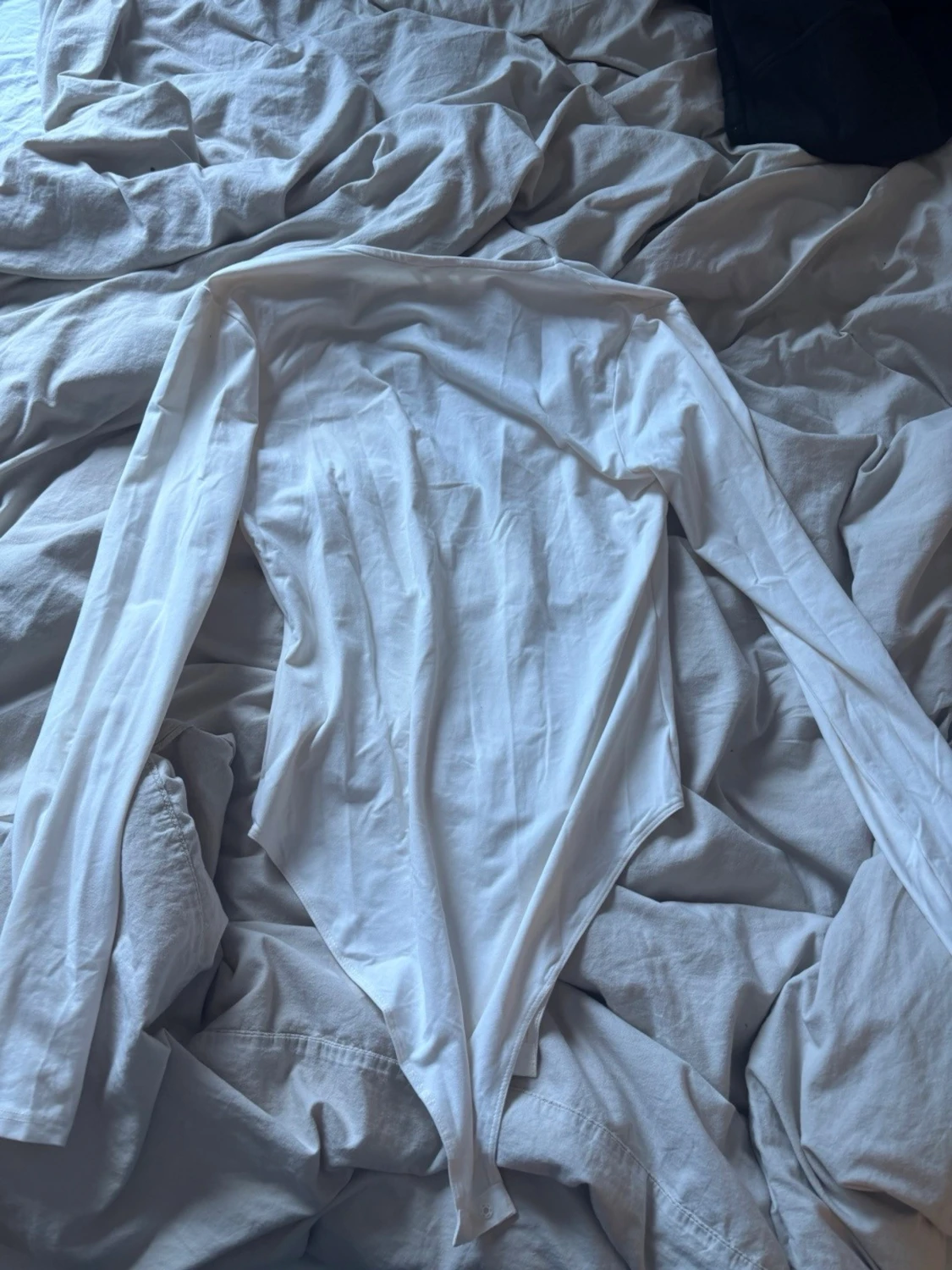 Vit långärmad body från H&M - 2
