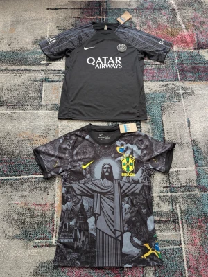 Fotbolls Tröjor - Helt Oanvända Fotbolls Tröjor! Brazilian och PSG