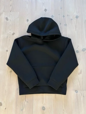 Scouba hoodie - Nästan aldrig använd och är i mycket bra skick