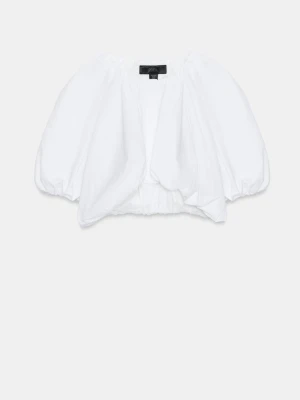 Zara topp - Så så fin men inte riktigt min favvo💕☺️ därav säljer jag!!! Aldrig använd förutom bilden jag testa!