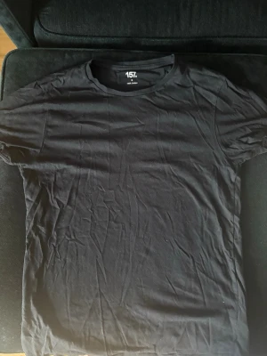 T-shirt Lager 157 - Hör av er vid funderingar✌️