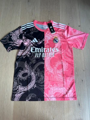 Real Madrid Custom Jersey - Real Madrid Jersey. Custom size M