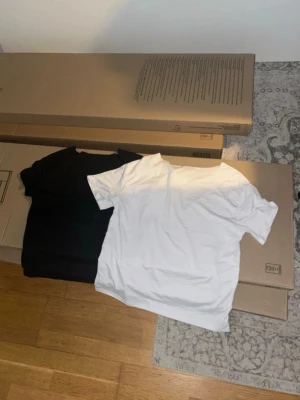 Oversized t-shirts - Storlek XS men väldigt oversized. Nya utan prislapp.
