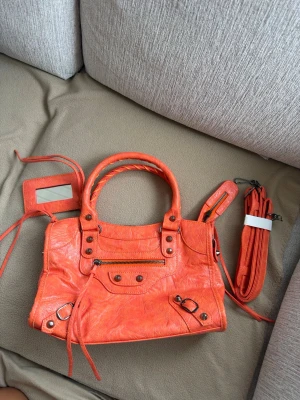 Orange city bag - Super snygg helt ny väska 