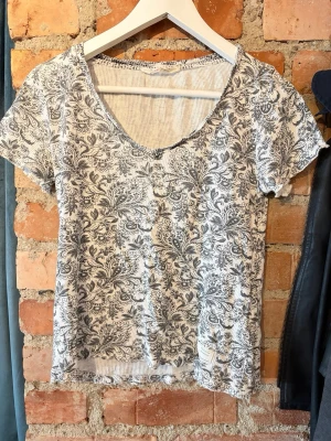 Odd molly topp - Strl xs men passar S