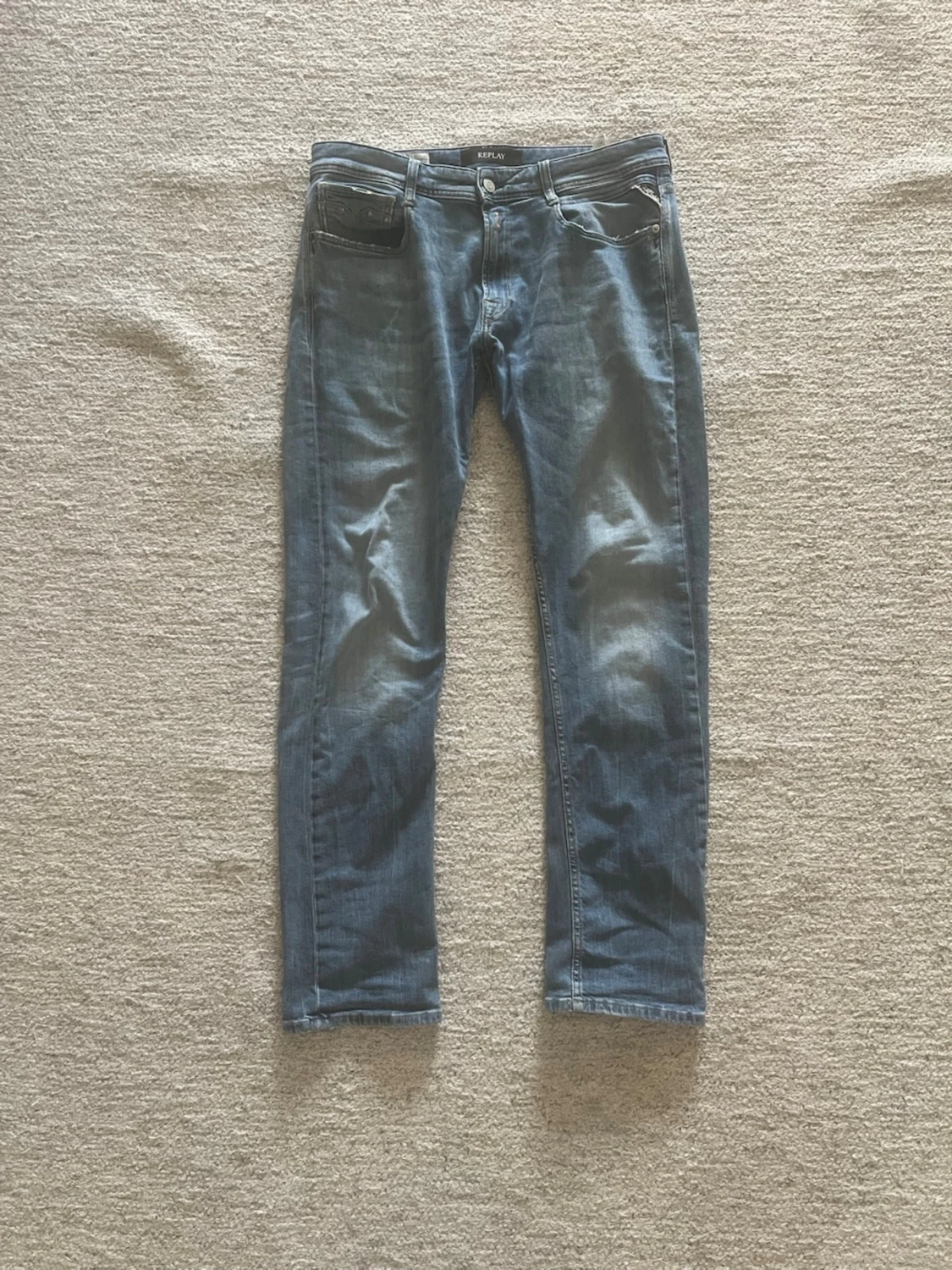 Blå jeans från Replay, modell Rocco
